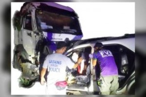 3 Koreans, 2 others killed in  Bulacan road mishap