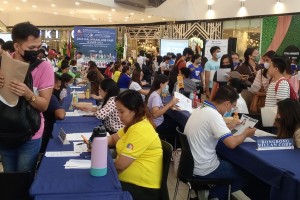 289 hired in 'Kalayaan' job fair in Bacolod