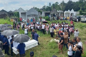 Negros massacre victims laid to rest amid search for justice