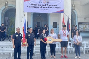 Ilocos Norte receives first batch of new fire trucks from BFP