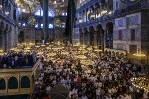 Muslims worldwide celebrate Eid al-Adha