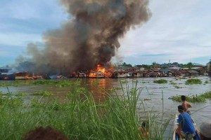 156 families displaced as fire hits riverside area in Cotabato