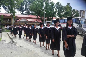 Antique graduates urged to give back to community someday