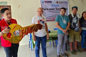 Surigao village gets P1.2-M solar-powered lights from DSWD