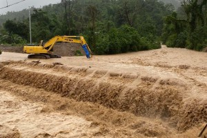 Hundreds evacuated as Puerto Princesa rivers swell due to Egay