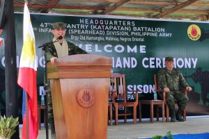 Army commander supports Marcos’ move to grant FRs amnesty