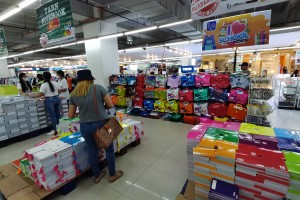 DTI Negros warns stores vs. overpricing of school supplies