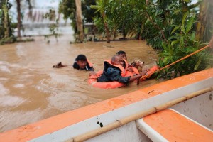 DSWD begins distribution of P1-B cash aid to Egay-hit families