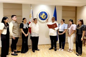 Bamboo industrialization advocate sworn in as DA undersecretary