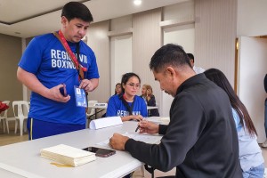 Marikina gives shoe vouchers to Palarong Pambansa participants