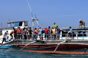 1 die in Romblon ferry sinking