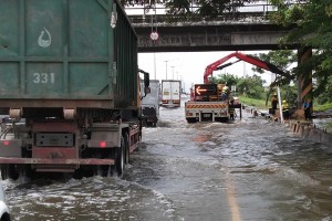 Pampanga bridge along NLEX to be raised following flooding