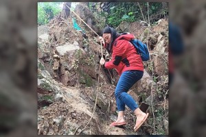 DSWD 'angels in red' rappel rough terrains to help those in need