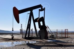Oil prices dip on bleak economic data from China