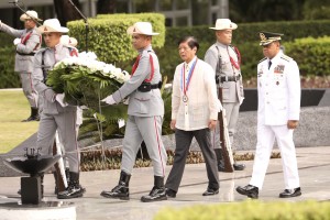 Marcos pays tribute to unsung heroes