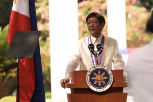 Marcos OKs proposed 3-year food logistics action plan