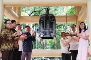 OPAPRU, QC LGU lead peace bell ringing ceremony