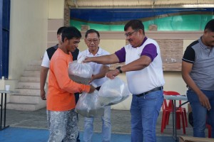 BFAR allots 900K milkfish fry to fisherfolk in Bulacan town