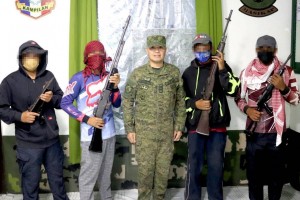 4 private armed group members yield in Maguindanao Norte