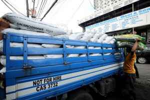 Rice tariff reduction may slash prices by as much as P6 per kilo