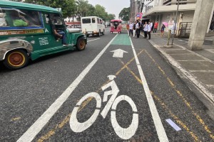 17-km bike lanes provide safe road space in Legazpi City