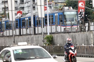 MRT-3 fare hike to cut gov't subsidy – DOTr exec