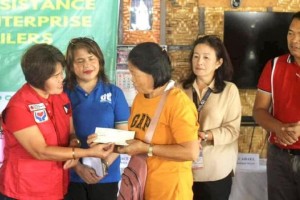 63 small rice retailers in E. Visayas get subsidy