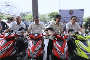 MMDA’s new riding academy receives 10 motorcycles from DILG