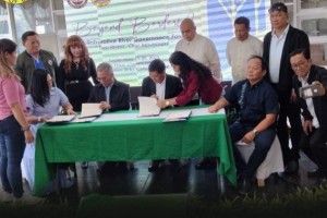 Cebu, Mandaue sign pact to rehabilitate 2 rivers