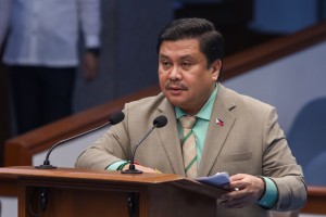 Estrada: Gov't wage hike can be done through EO if SSL VI not feasible