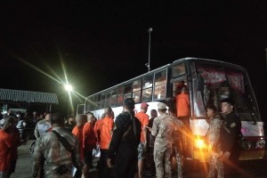 450 NBP, Correctional inmates arrive in Palawan for Iwahig transfer