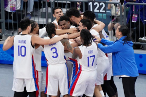 Brownlee-led Gilas Pilipinas stuns China, 77-76, to reach Asiad finals