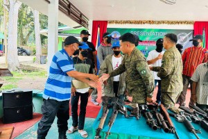 14 ASG, supporters surrender in Basilan