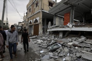 Hamas, Israel urged to protect civilians, respect humanitarian law