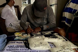 Bacolod cops seize P20.5M shabu in pre-MassKara highlights sting op