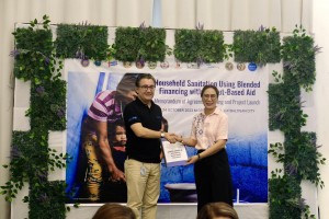 Climate-resilient toilet to benefit 150 Samar families