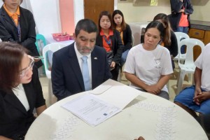 Israeli gov't to extend benefits to family of slain Negrense OFW