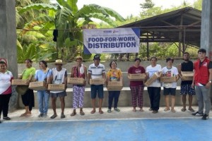 6.7K Cebu town families join DSWD’s food-for-work program