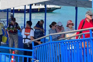 Cruise ship brings 2.7K guests to Boracay Island