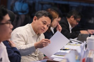 Senators start further scrutinizing 2024 budget in plenary