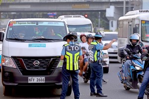 LTO relaxes ‘no registration, no travel’ policy for holidays