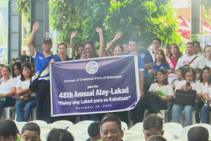 P1.1M from Batangas 'Alay Lakad' to fund youth's tuition