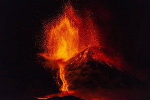 11 dead as Indonesia volcano erupts