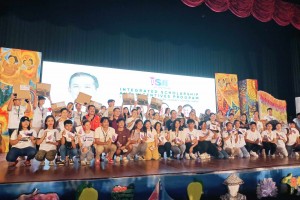 3K poor Ilonggo students benefit from new scholarship program