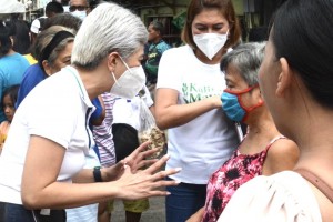 Wear face masks in public places, mayor tells Manila residents