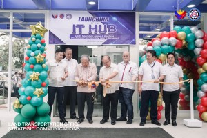 LTO invites schools to tour road safety interactive center