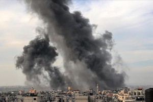 Fresh airstrikes kill at least 68 Palestinians in Gaza
