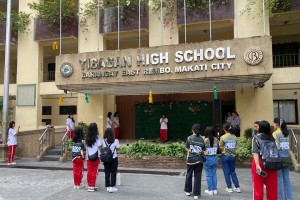 DepEd oversees transfer of 14 Embo schools from Makati to Taguig