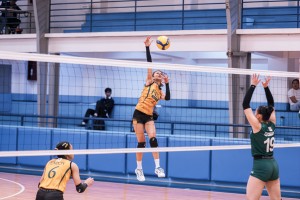 FEU, UST prevail in UAAP girls’ volleyball