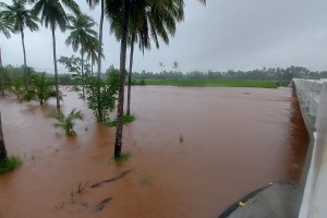 Trough of LPA dampens Caraga, suspends classes, sea travels